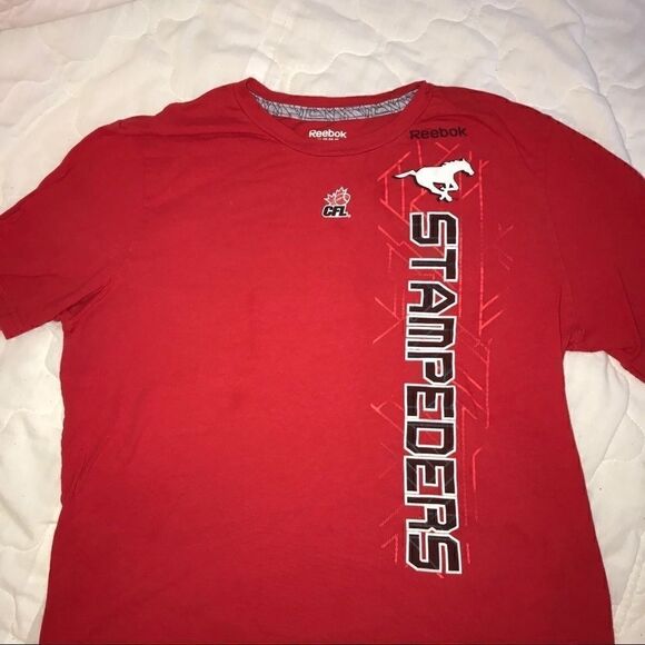 Reebok boys CFL T-shirt size 18 - Picture 1 of 2